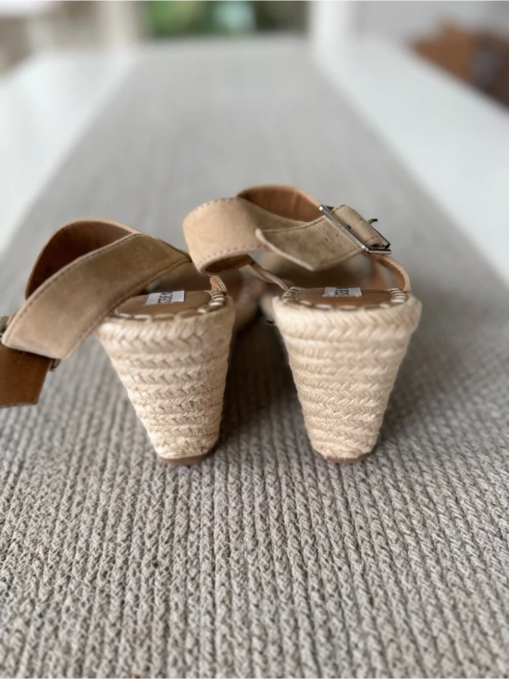 Steve Madden Beige Tan Genuine Suede Leather Espadrille Wedge Sandals Sz 6.5